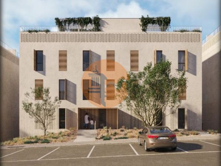 Image No.8-3 Bed Apartment for sale