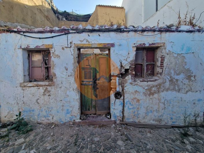 Image No.1-1 Bed House for sale