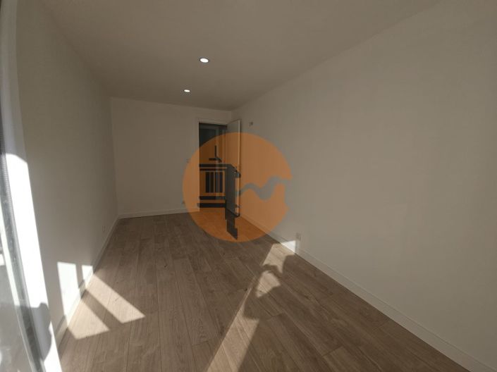 Image No.26-3 Bed Apartment for sale