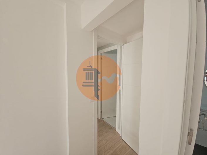 Image No.35-3 Bed Apartment for sale