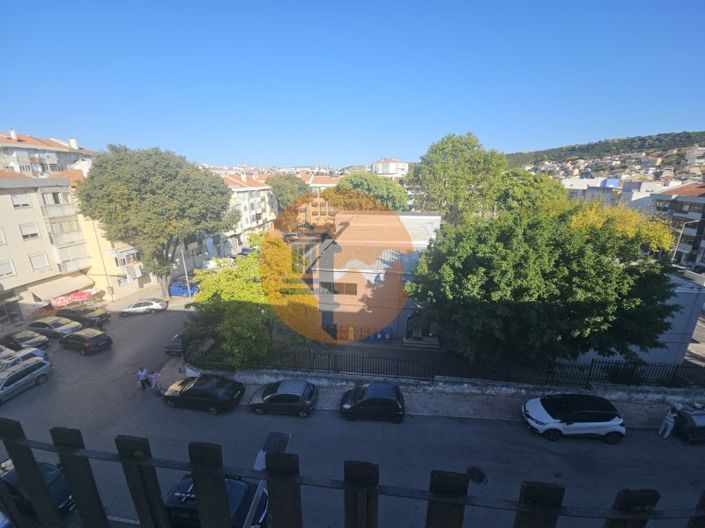 Image No.8-3 Bed Apartment for sale