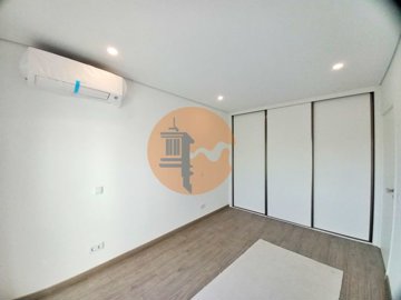 id80877f01-0000-0500-0000-000013d9e171