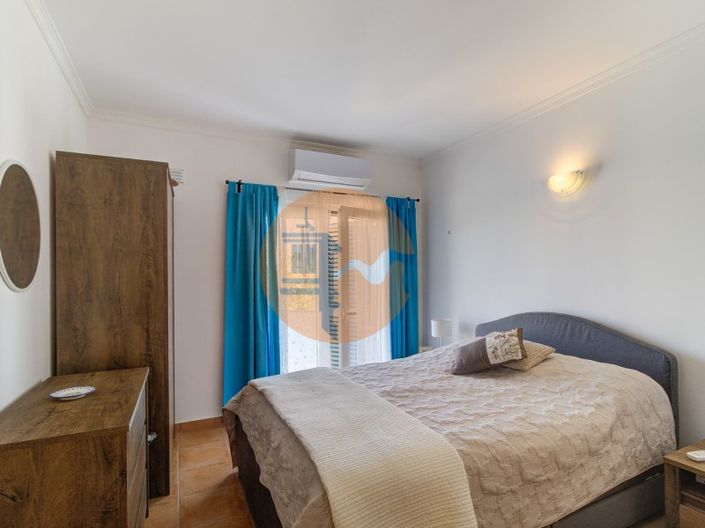 Image No.15-2 Bed House for sale