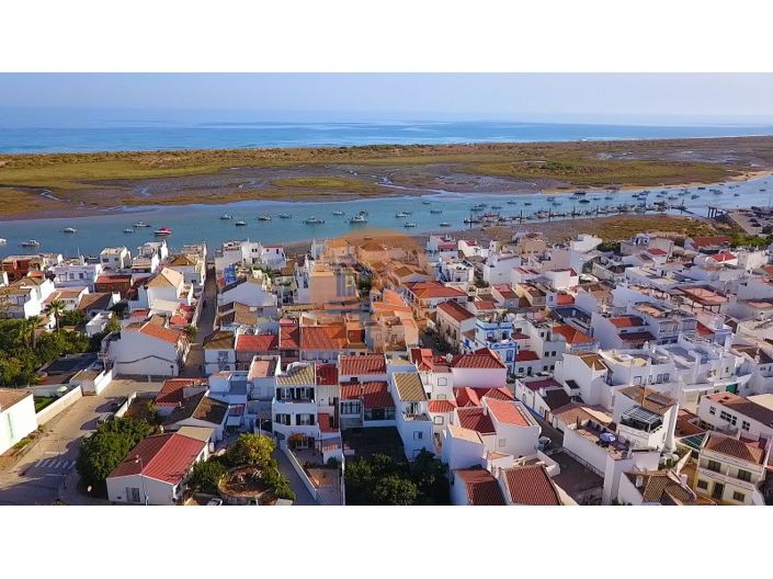 Image No.45-2 Bed House for sale