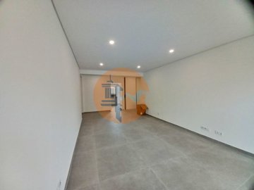 id832cab01-0000-0500-0000-000016f307e1