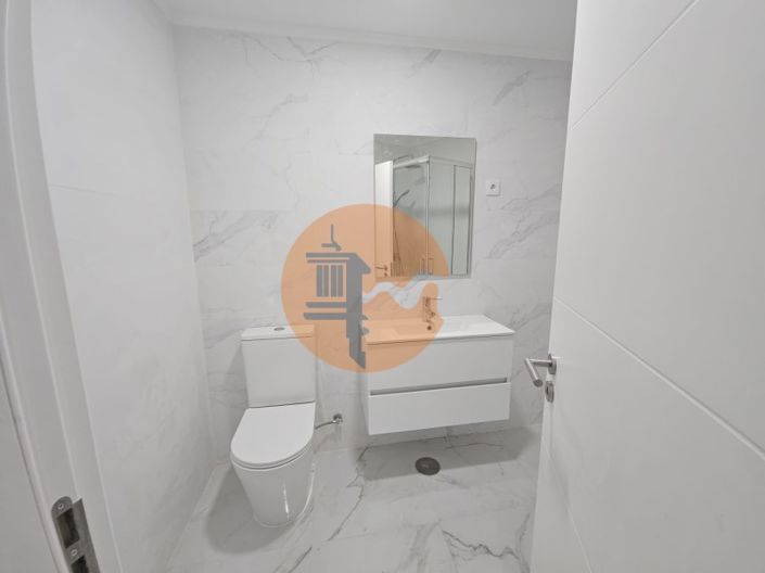 Image No.16-2 Bed Apartment for sale