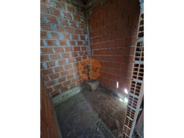 idb0547f01-0000-0500-0000-000013c530f8