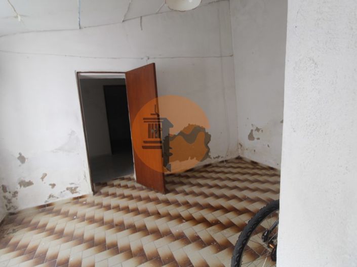 Image No.16-3 Bed House for sale