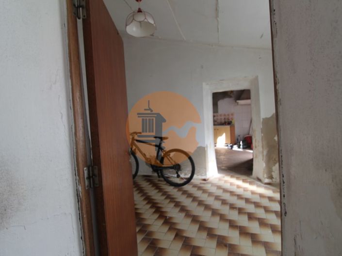 Image No.24-3 Bed House for sale