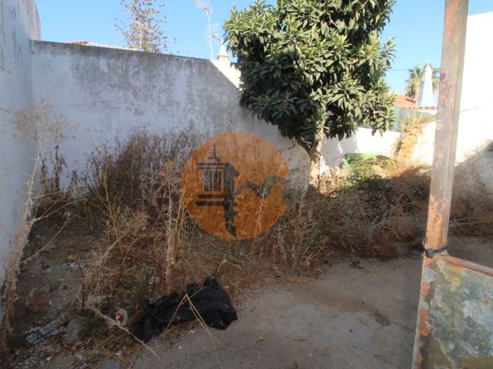 Image No.26-3 Bed House for sale