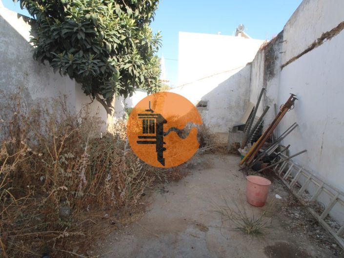 Image No.27-3 Bed House for sale