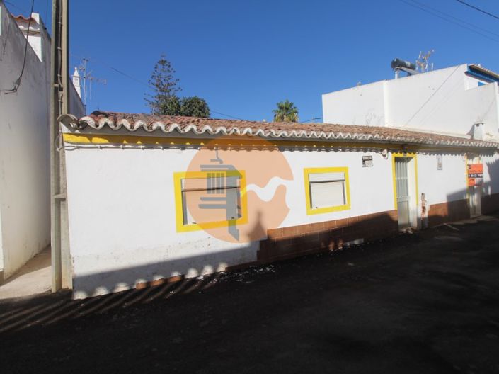 Image No.7-3 Bed House for sale