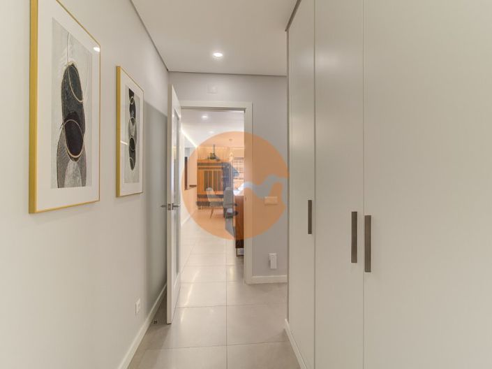 Image No.34-3 Bed Apartment for sale