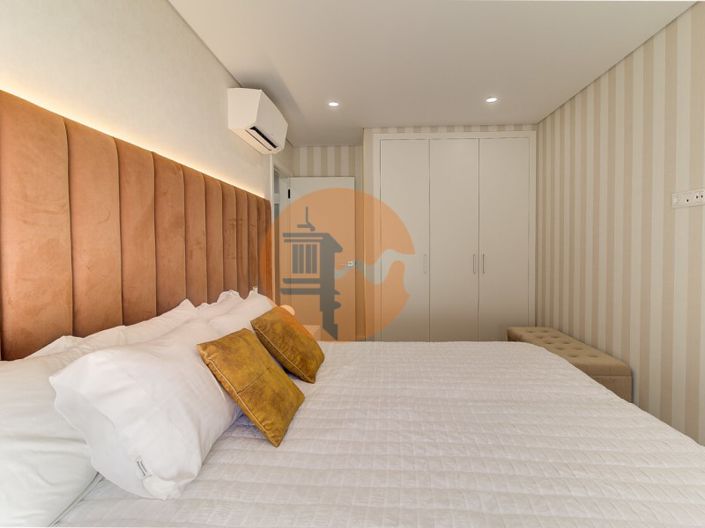 Image No.42-3 Bed Apartment for sale