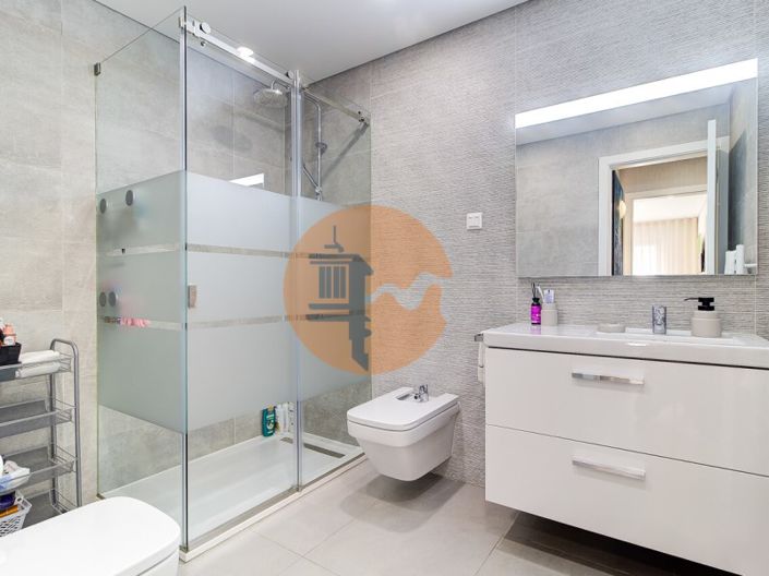 Image No.43-3 Bed Apartment for sale