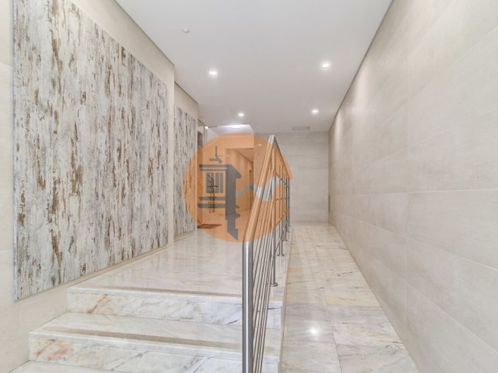 Image No.49-3 Bed Apartment for sale