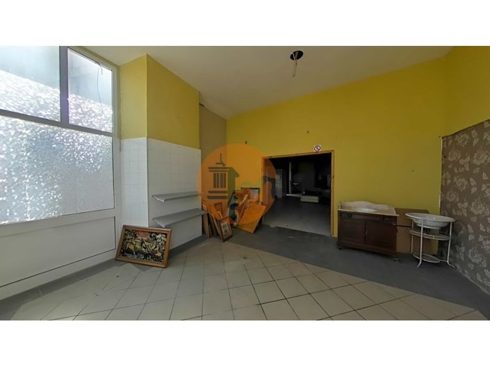 Image No.32-Commercial for sale