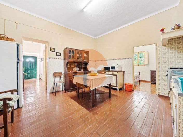 Image No.3-4 Bed Farmhouse for sale