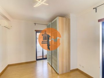 id010fa901-0000-0500-0000-00001746d2a4