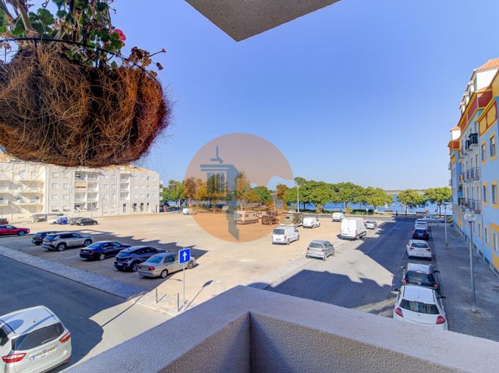 Image No.27-3 Bed Apartment for sale