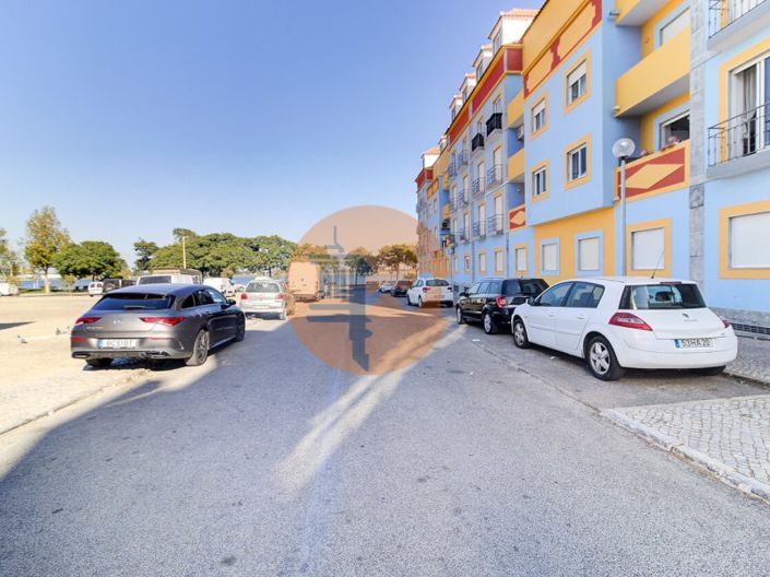 Image No.31-3 Bed Apartment for sale