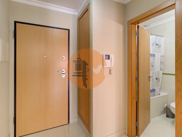 Image No.10-1 Bed Apartment for sale