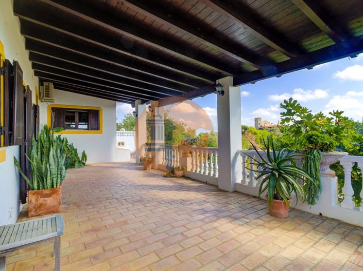 Image No.28-4 Bed House for sale