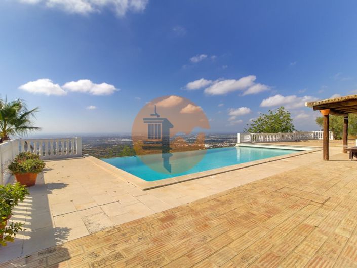 Image No.30-4 Bed House for sale