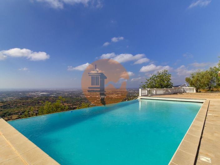 Image No.31-4 Bed House for sale