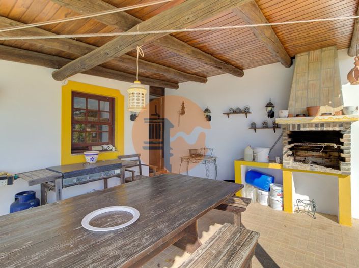 Image No.34-4 Bed House for sale