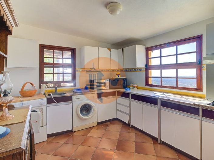 Image No.39-4 Bed House for sale