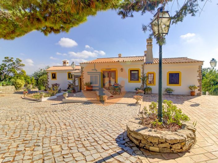 Image No.7-4 Bed House for sale