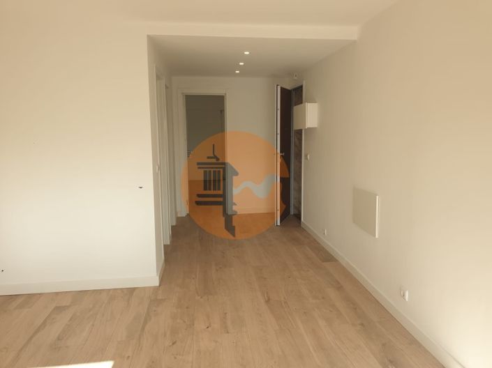 Image No.31-3 Bed Apartment for sale