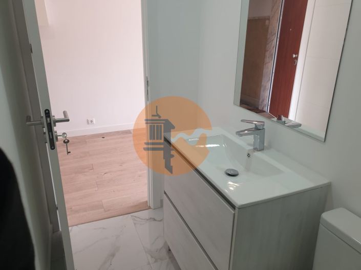 Image No.5-3 Bed Apartment for sale