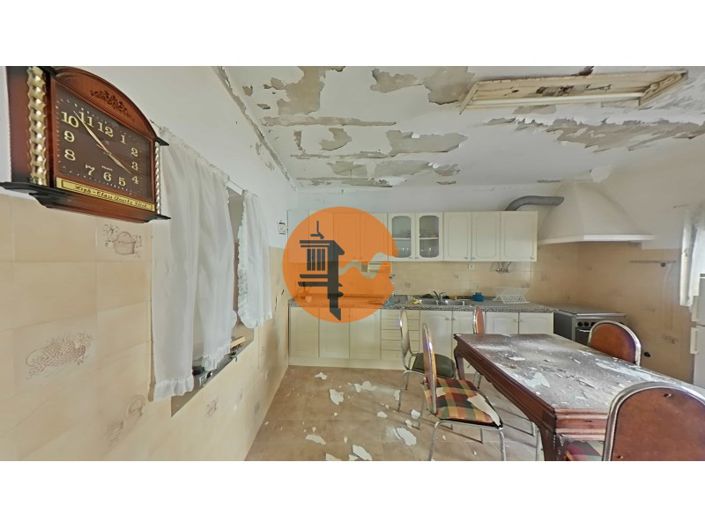 Image No.26-3 Bed House for sale