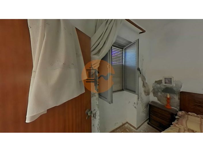 Image No.31-3 Bed House for sale