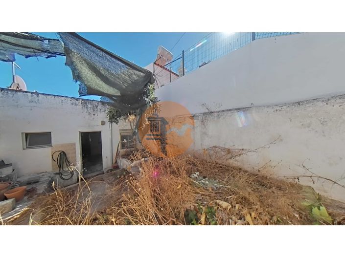 Image No.38-3 Bed House for sale