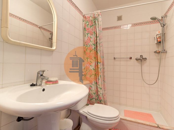 Image No.23-3 Bed House for sale