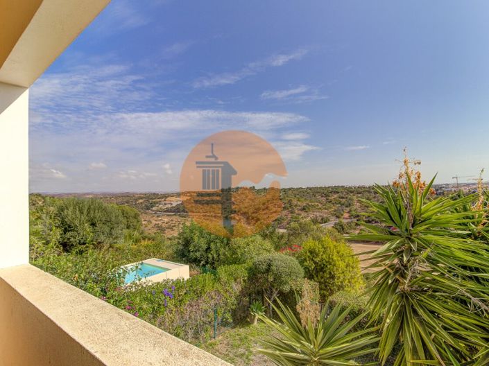 Image No.30-3 Bed House for sale