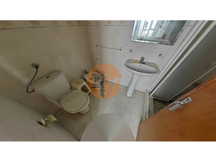 Image No.11-2 Bed House for sale