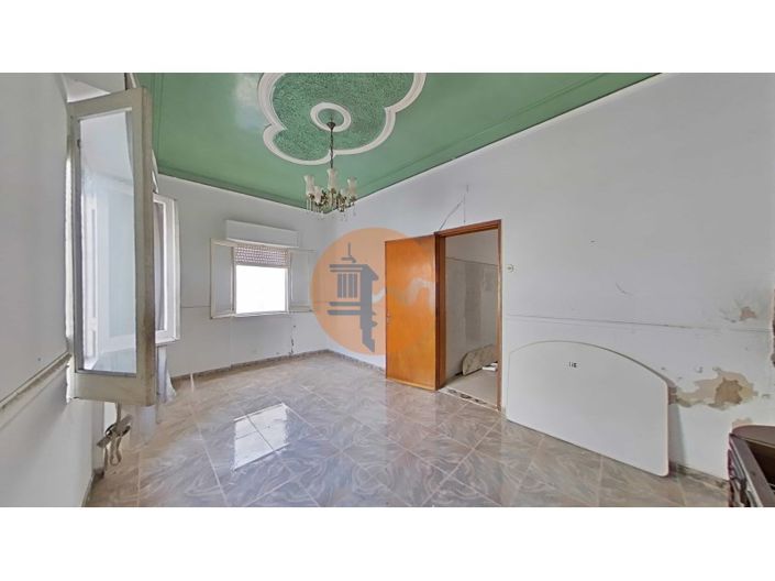 Image No.14-2 Bed House for sale