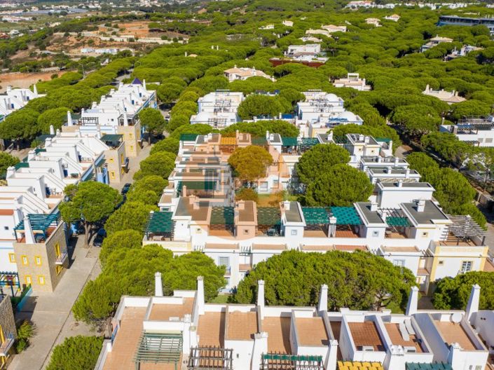 Image No.15-3 Bed House for sale