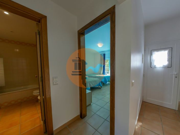 Image No.20-3 Bed House for sale