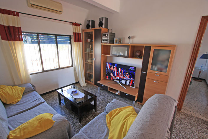 Image No.19-9 Bed Villa for sale