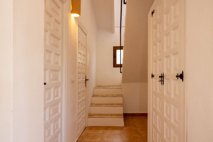 Image No.23-4 Bed Villa for sale