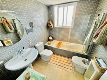 bc65238df802f41328c4afa255ebb9db