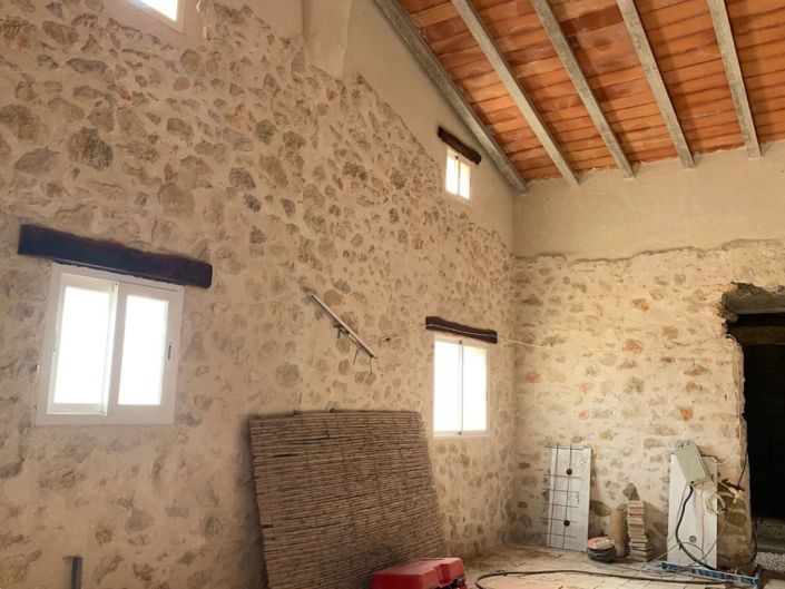 Image No.6-3 Bed Property for sale