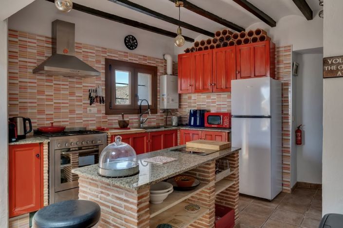 Image No.15-4 Bed Property for sale