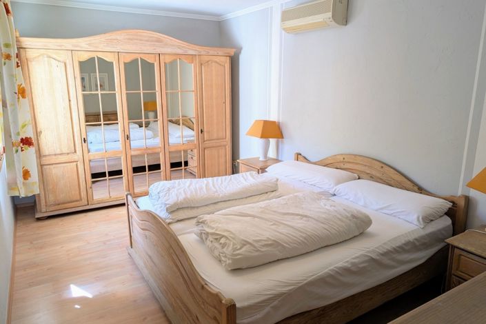 Image No.10-3 Bed Villa for sale