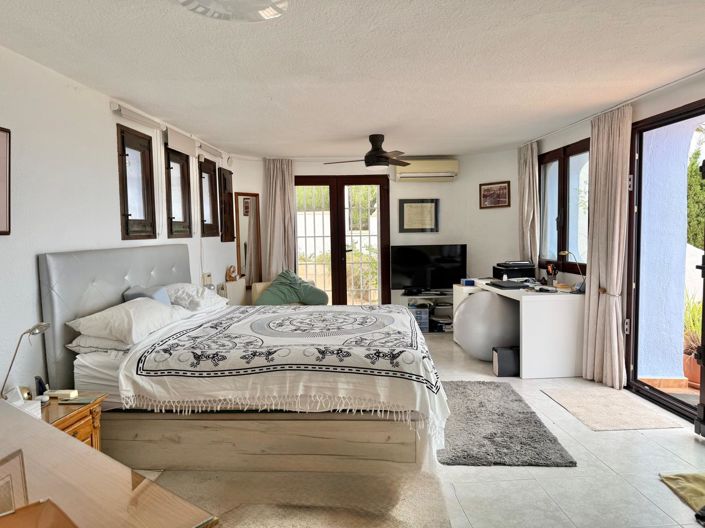 Image No.21-5 Bed Villa for sale